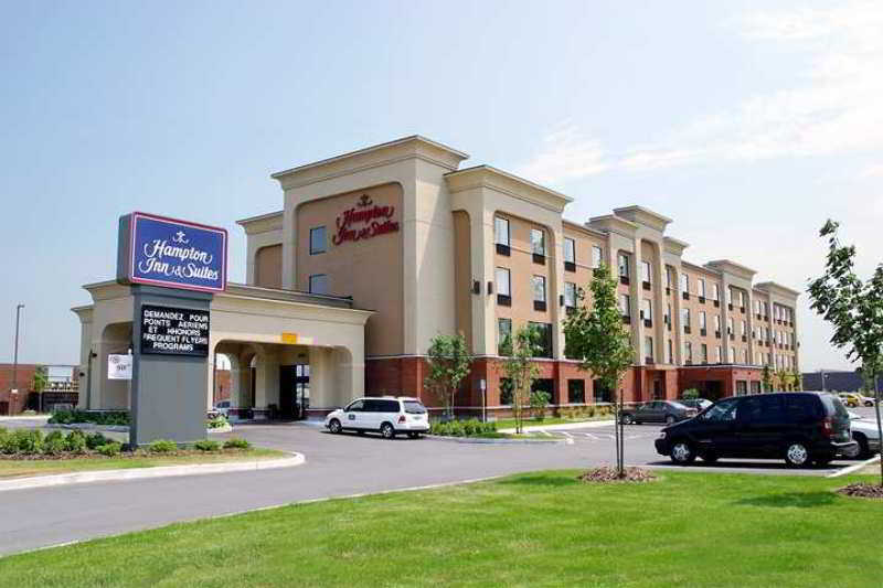 Hampton Inn & Suites Montreal-Дорваль Экстерьер фото